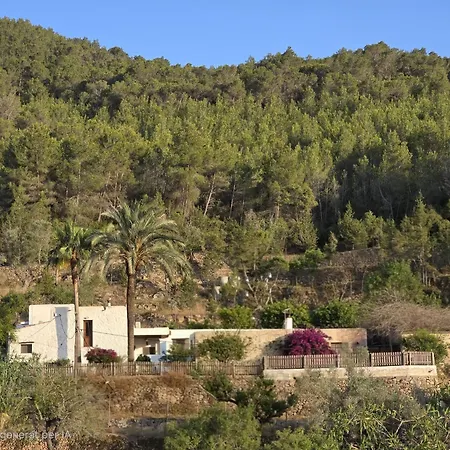Rotes Con Jardin Y Barbacoa * Sant Joan De Labritja